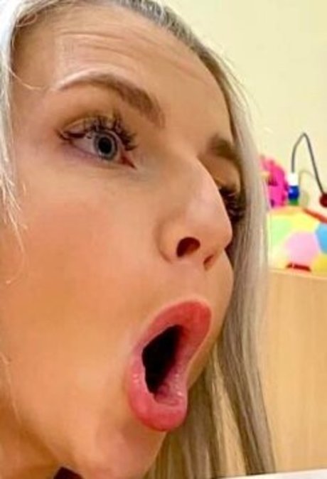 nerdy teen onlyfans sex picture