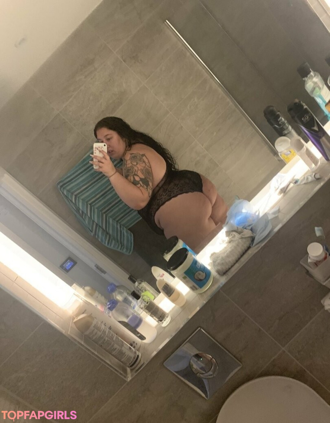 gym asian onlyfans hot sex pic