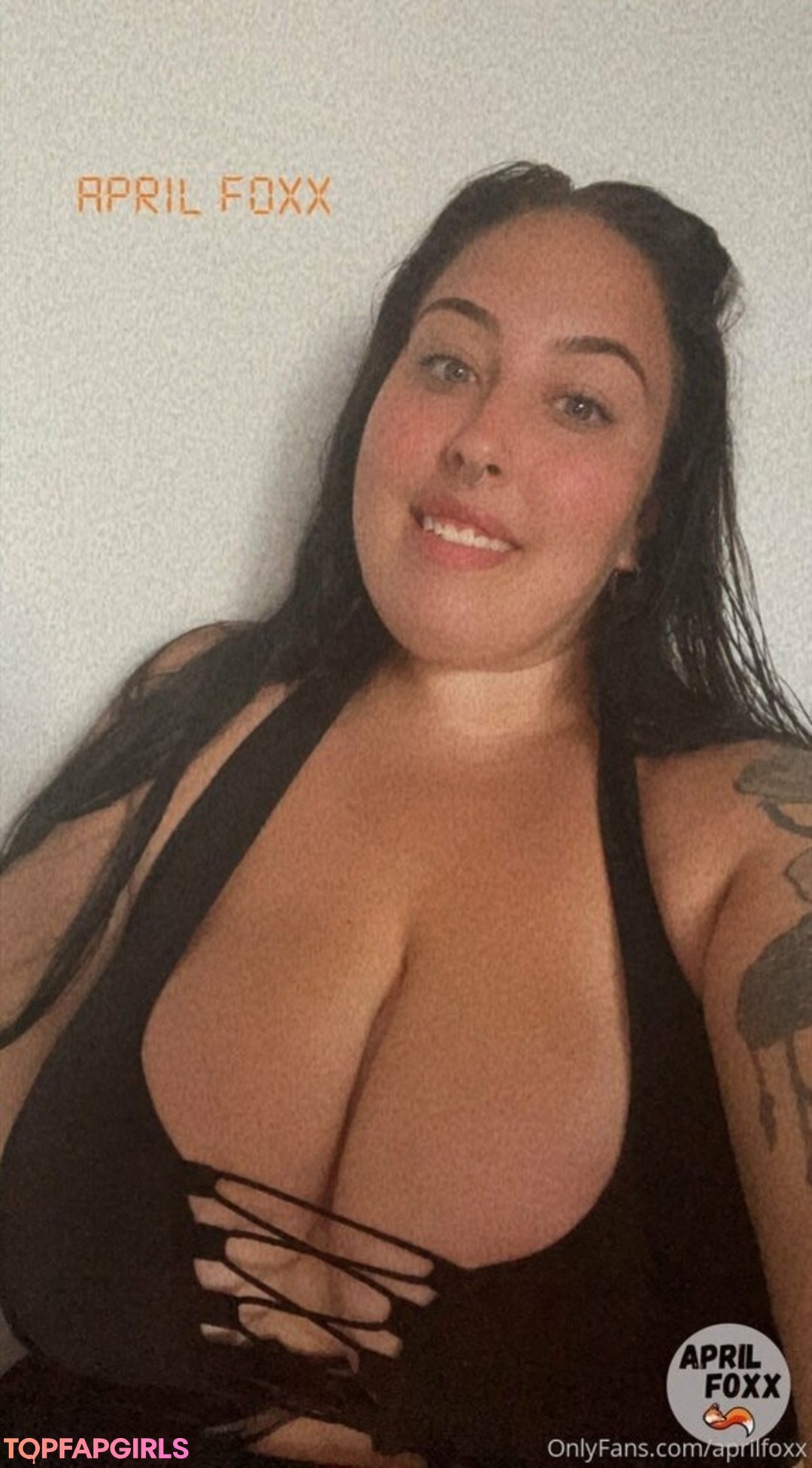 outside onlyfans sexy naked photos