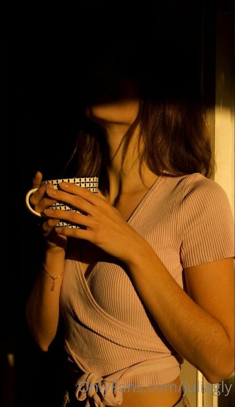 Julia Gauly nude actress photo