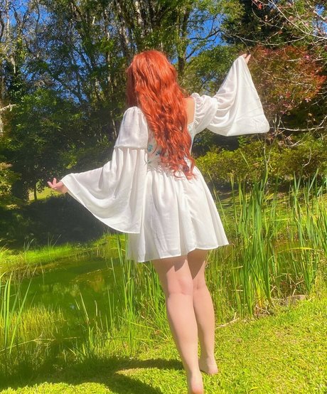 Anna Moreira top profile image