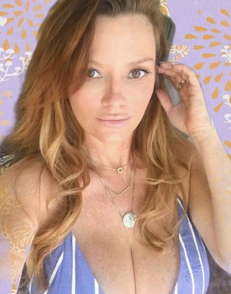 Tamarasuethorne model beautiful images