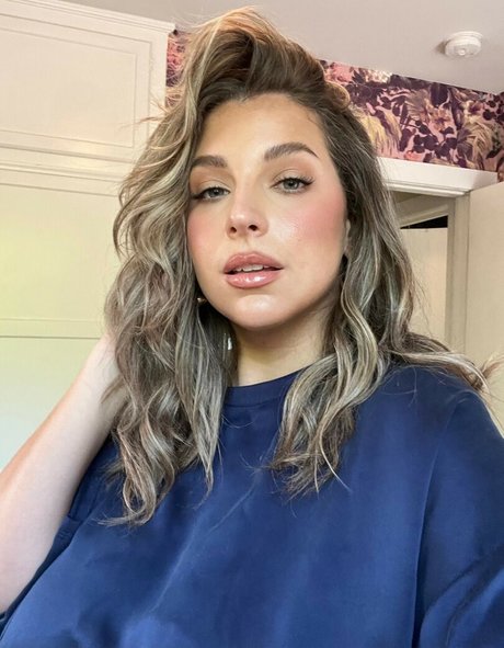 asian cowgirl onlyfans hot porn picture