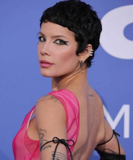 teen topless onlyfans free sex galleries