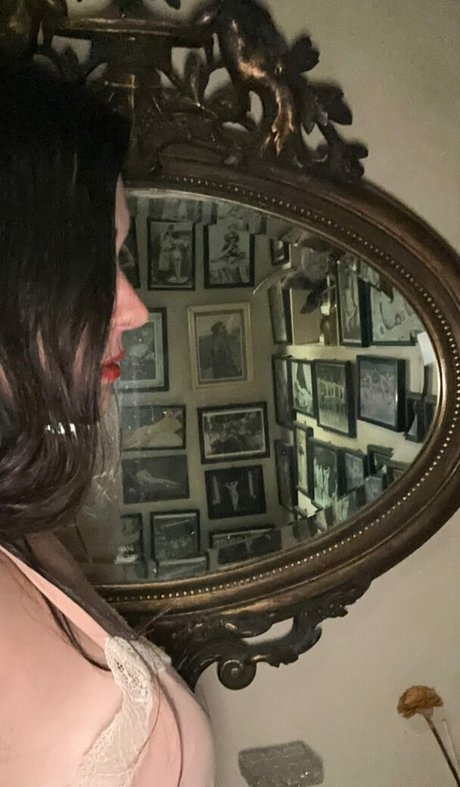 Alessandra Negrini pornographic model pics