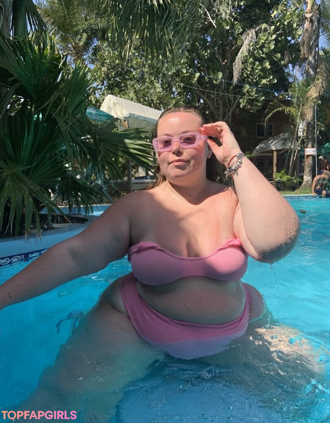 twinsmaison star pornographic photos