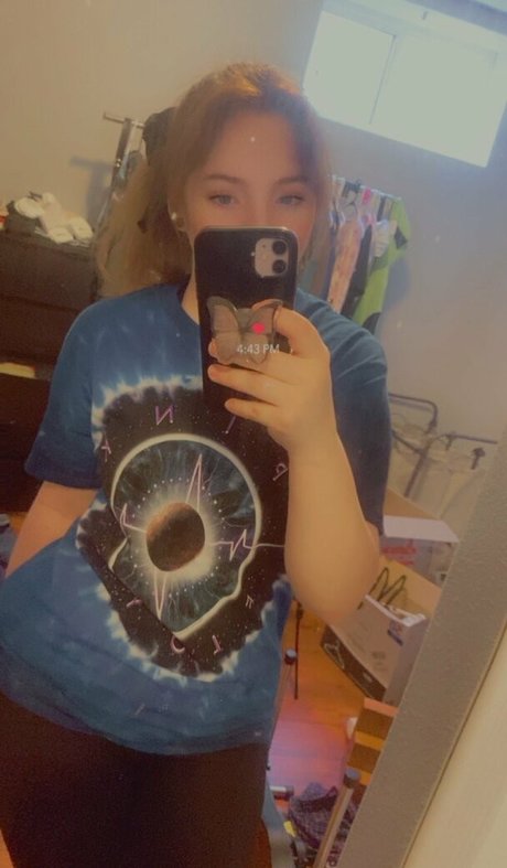 Kitsunamii nude actress picture