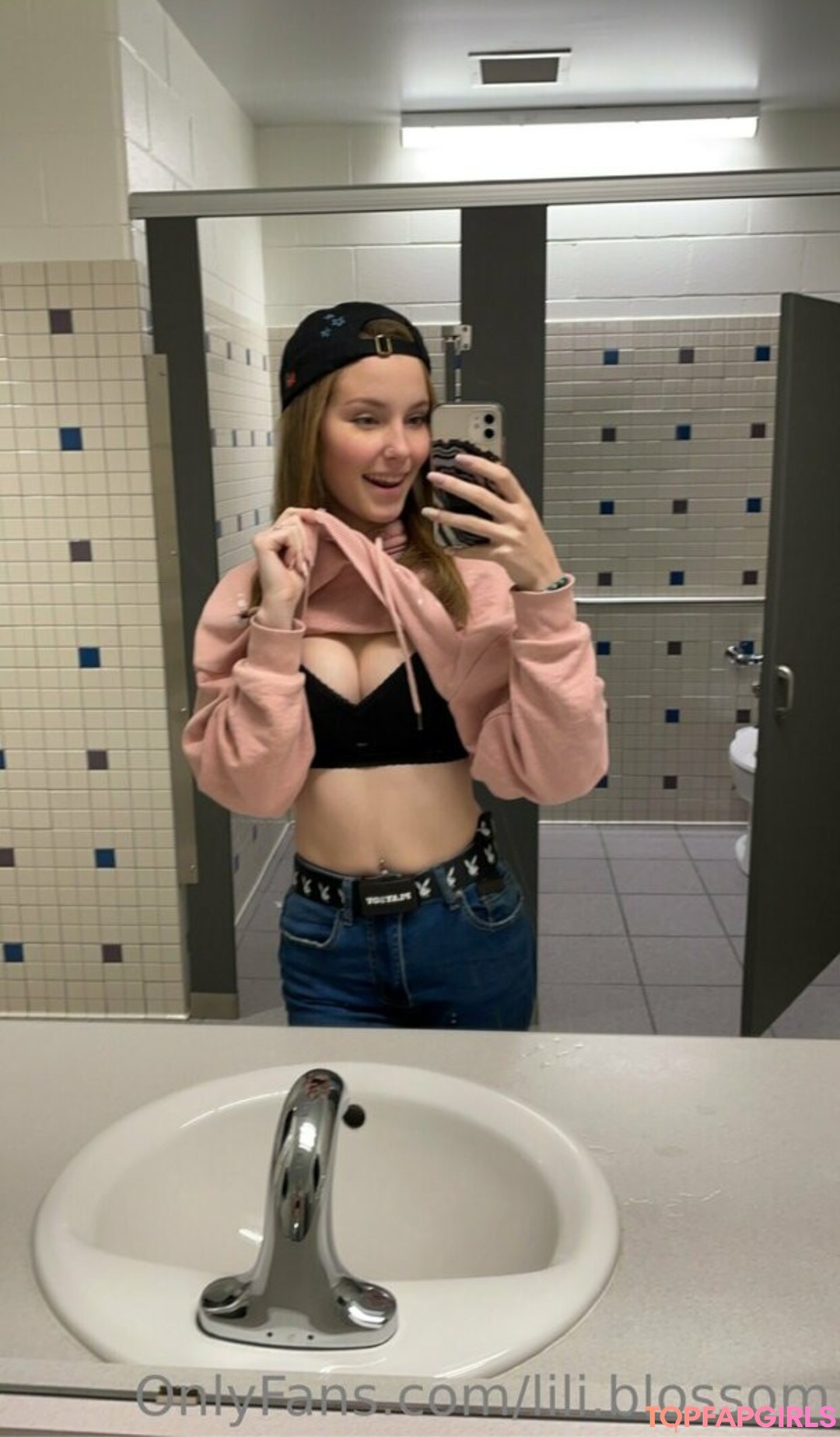 lili blossom pornstar sexy photo