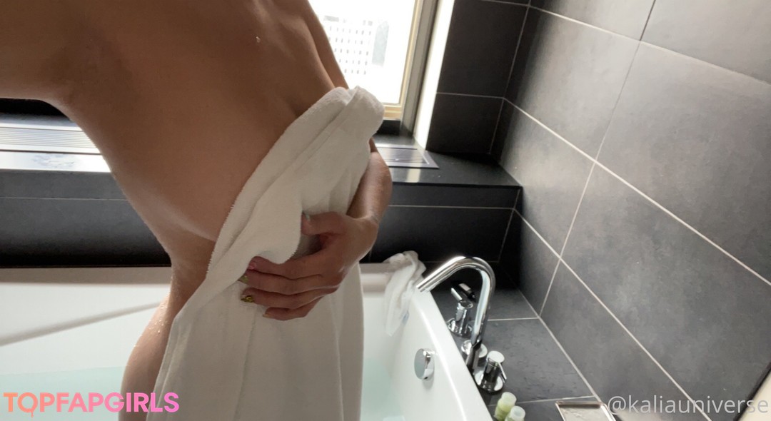 Ka Lia Universe adult star galleries