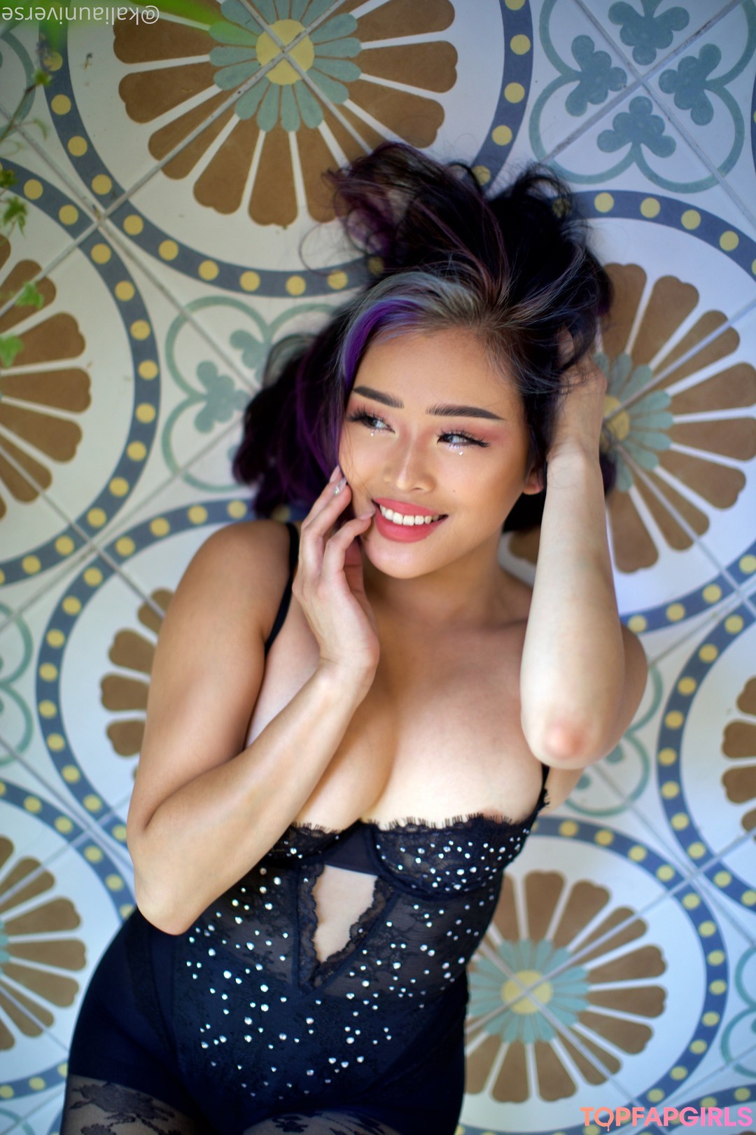 Ka Lia Universe model nice image