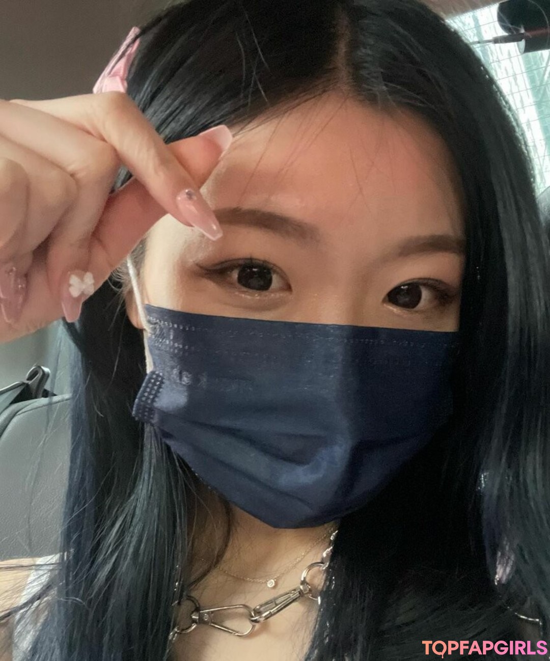 igumdrop nudes model picture