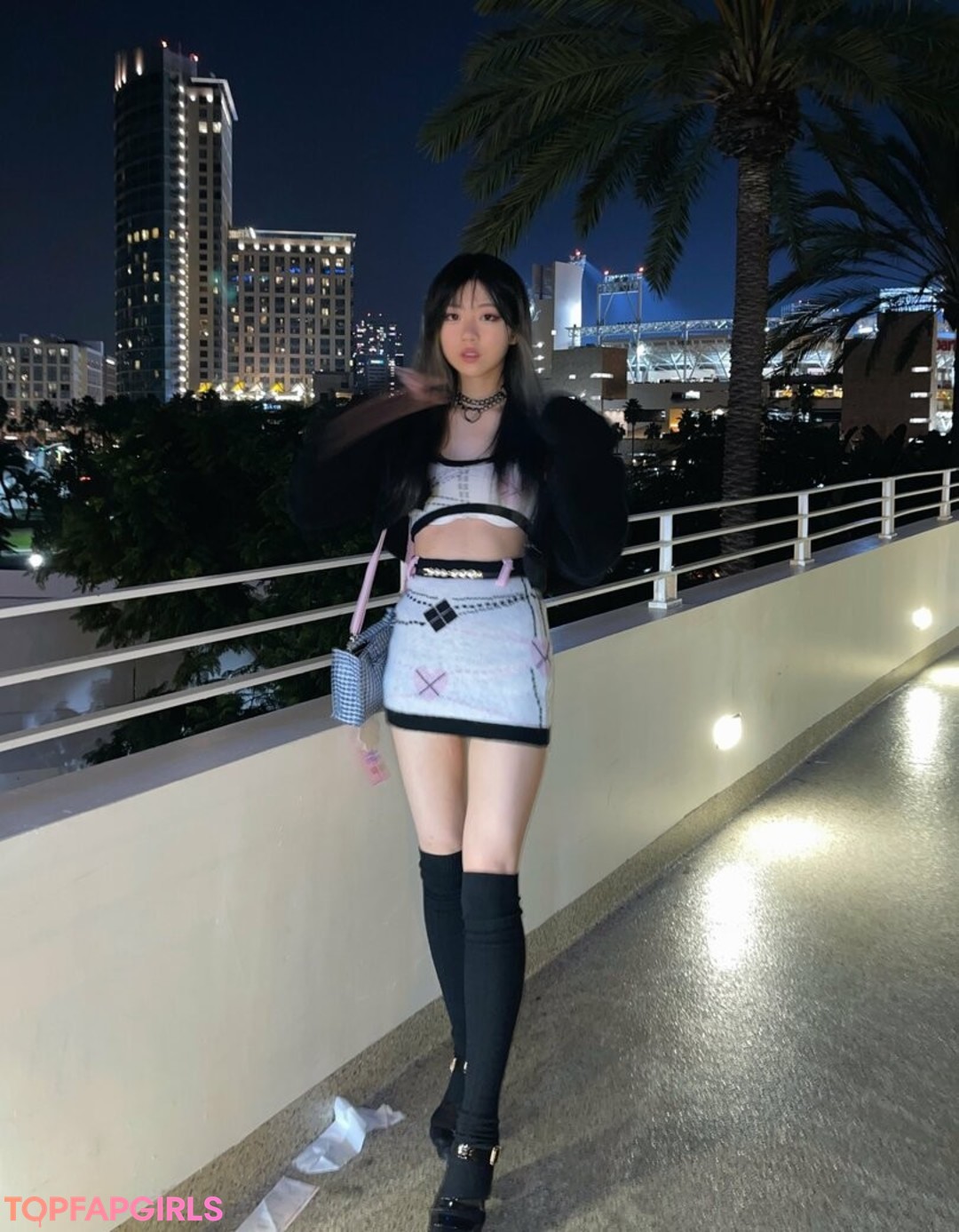 igumdrop star pornographic galleries