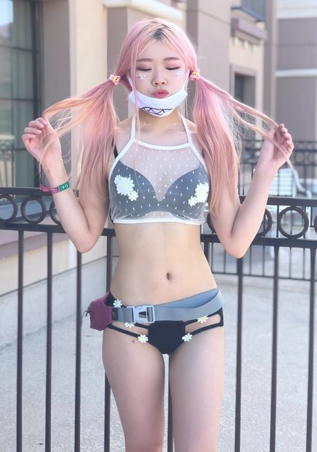 tits onlyfans exclusive images