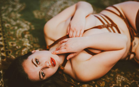 Lillias Right hot actress images