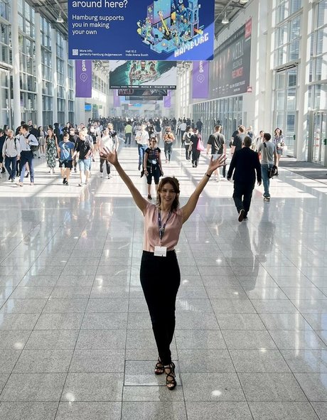 Stefanie Joosten star sexy galleries