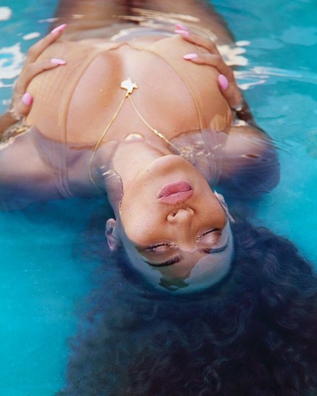 asian mature onlyfans hot sexy pic