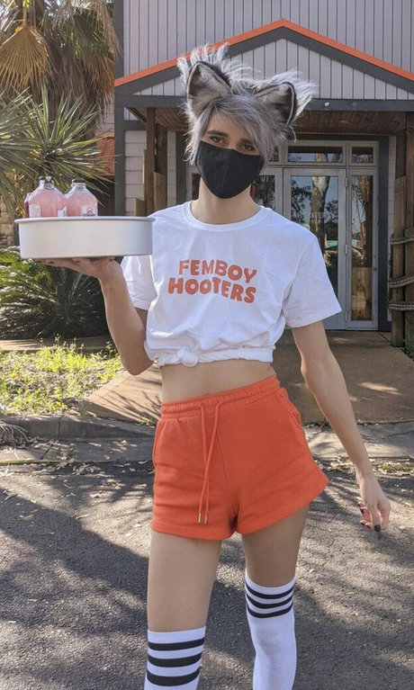 FemboyPup pretty star gallery