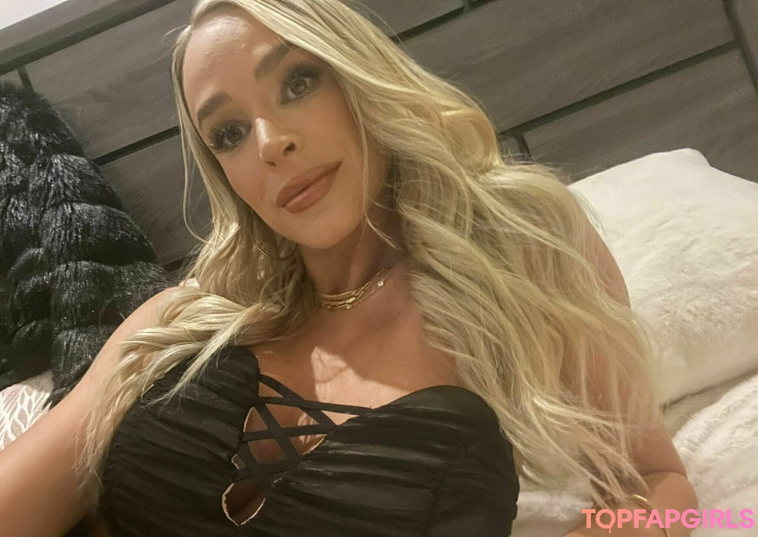 trans dominatrix onlyfans sexy photo
