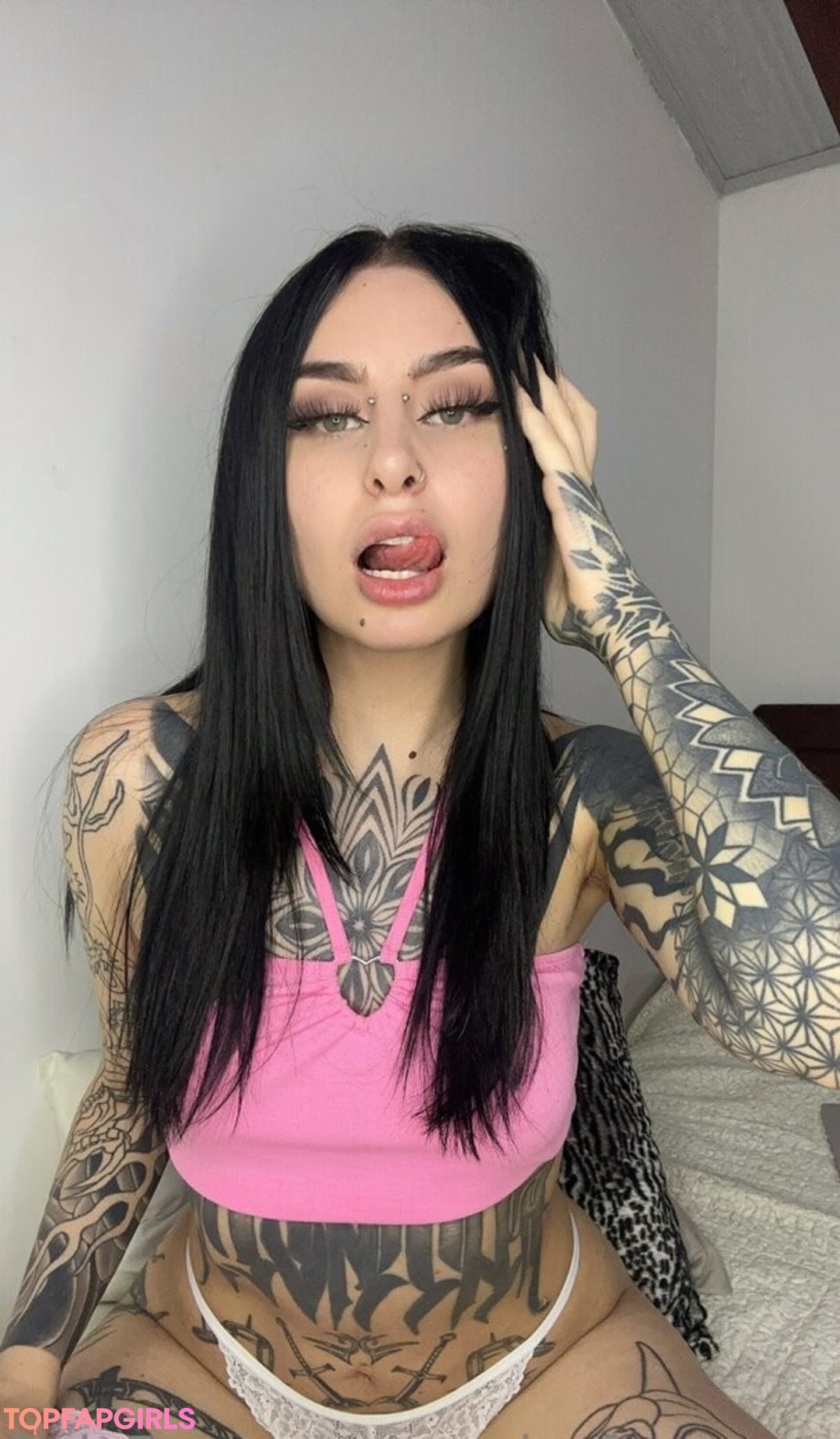 cosplayfoxyuzumaki sexy pornstar pic
