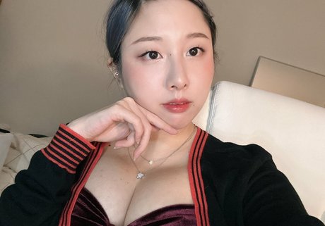 african onlyfans hot sexy image