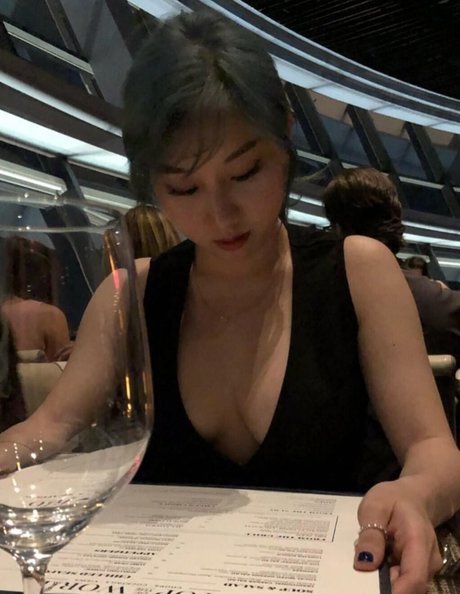 Starsmitten sexy star images