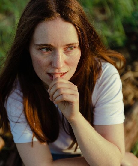 Sigrid sexy actress picture