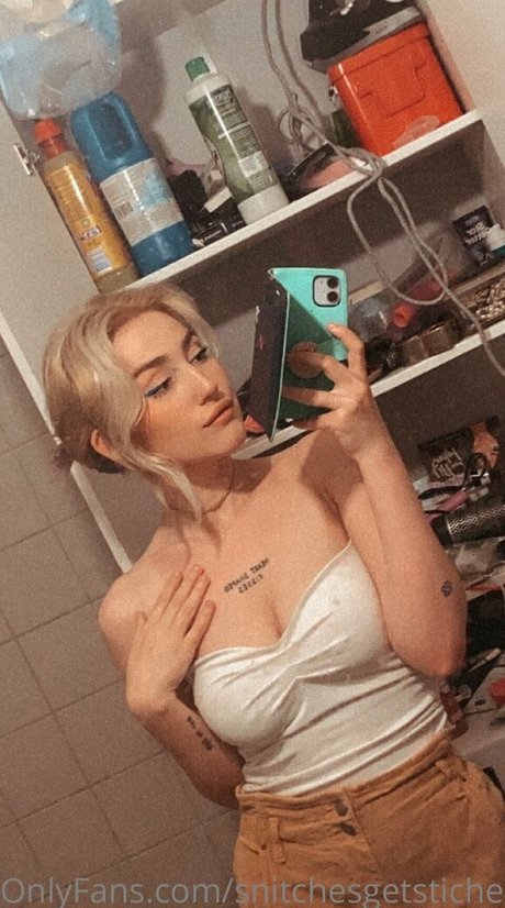 snitchesgetstiches hot star gallery