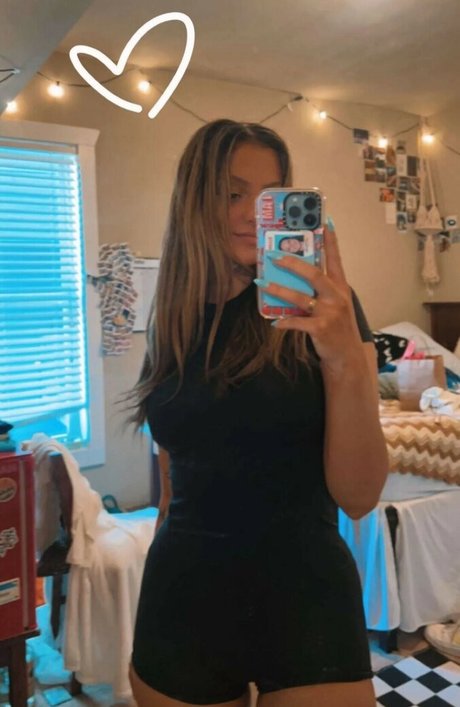 black hair milf onlyfans exclusive pictures