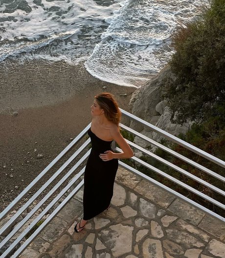 teacher milf onlyfans hd gallery