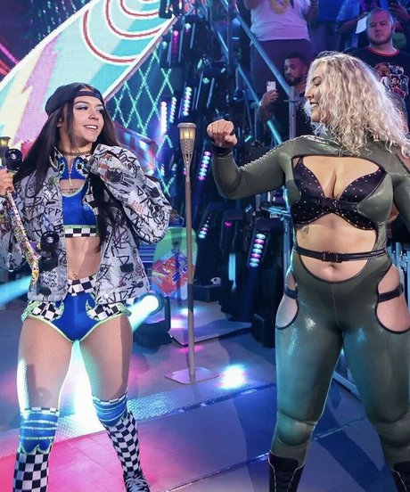 Nikkita Lyons pornstar hd photo