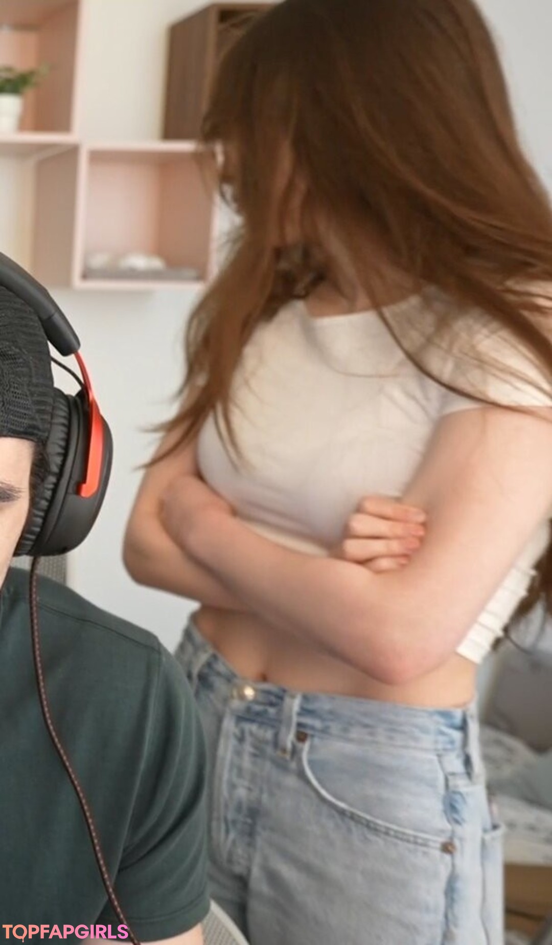 Tinakitten nude actress pic