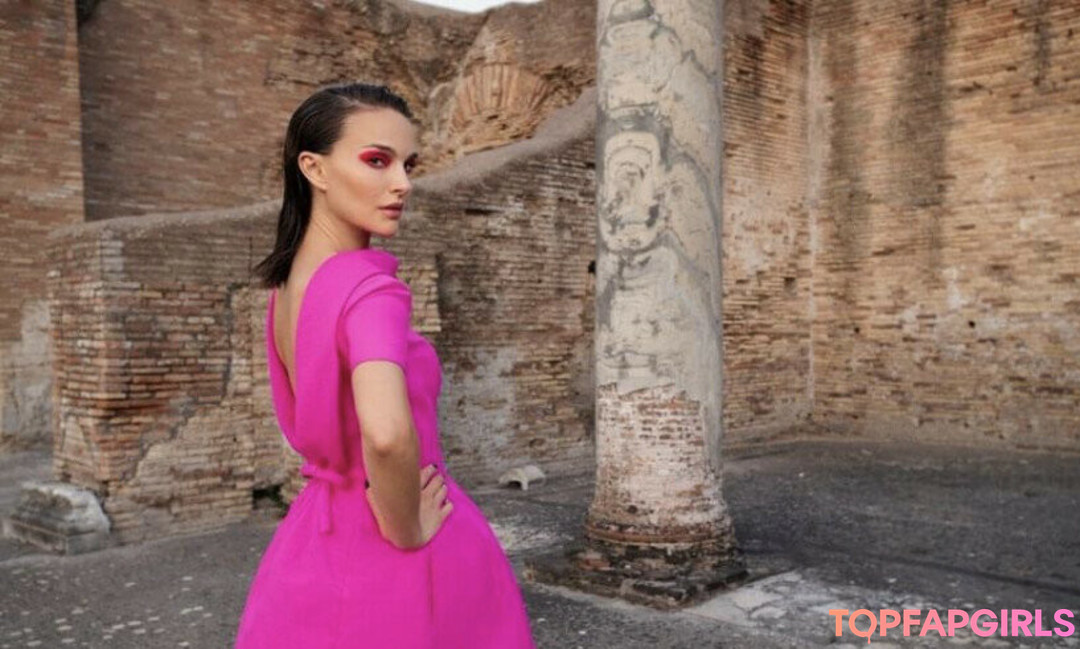 Natalie Portman star exclusive picture