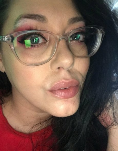 hot asian onlyfans erotic pictures