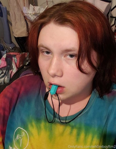 ftmincubus2 adult model photo