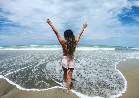 money onlyfans beautiful img