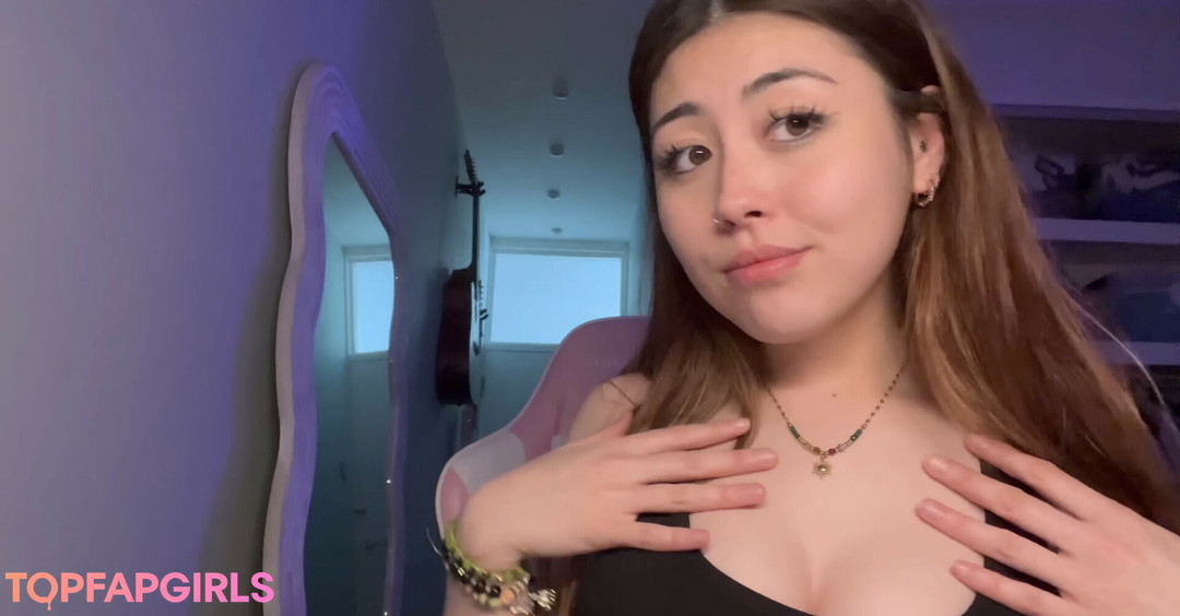 Angelic Lofi ASMR hd model photo