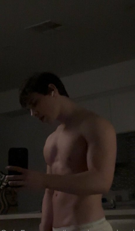 brandonrowlandx pretty pornstar pics