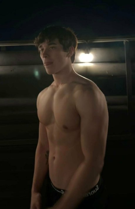 brandonrowlandx star beautiful pics