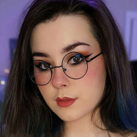 Stormfall33 hot actress photos