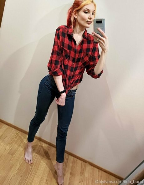 lida bond naked pornstar picture