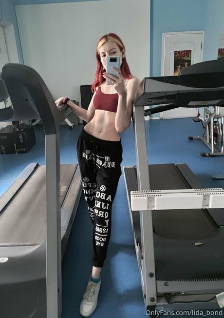 lida bond star sexy gallery