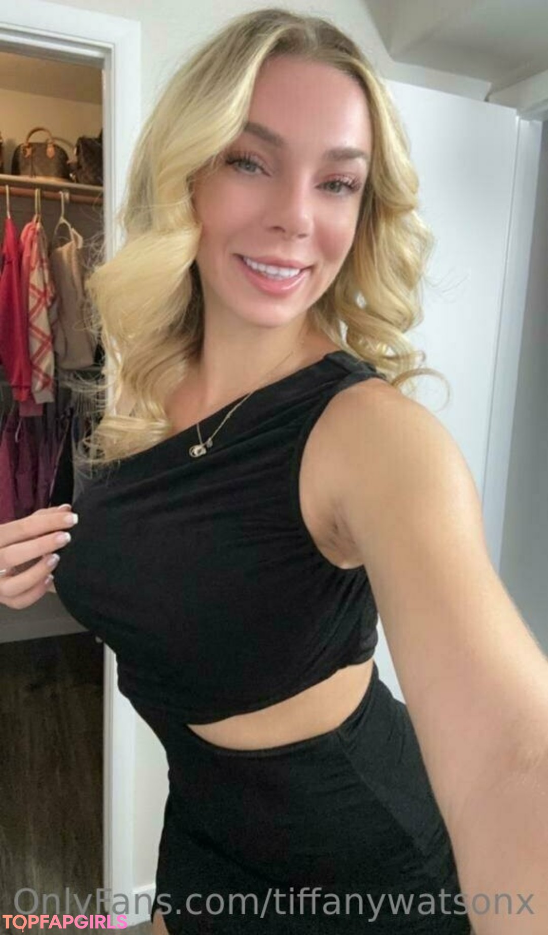 busty redhead onlyfans free image