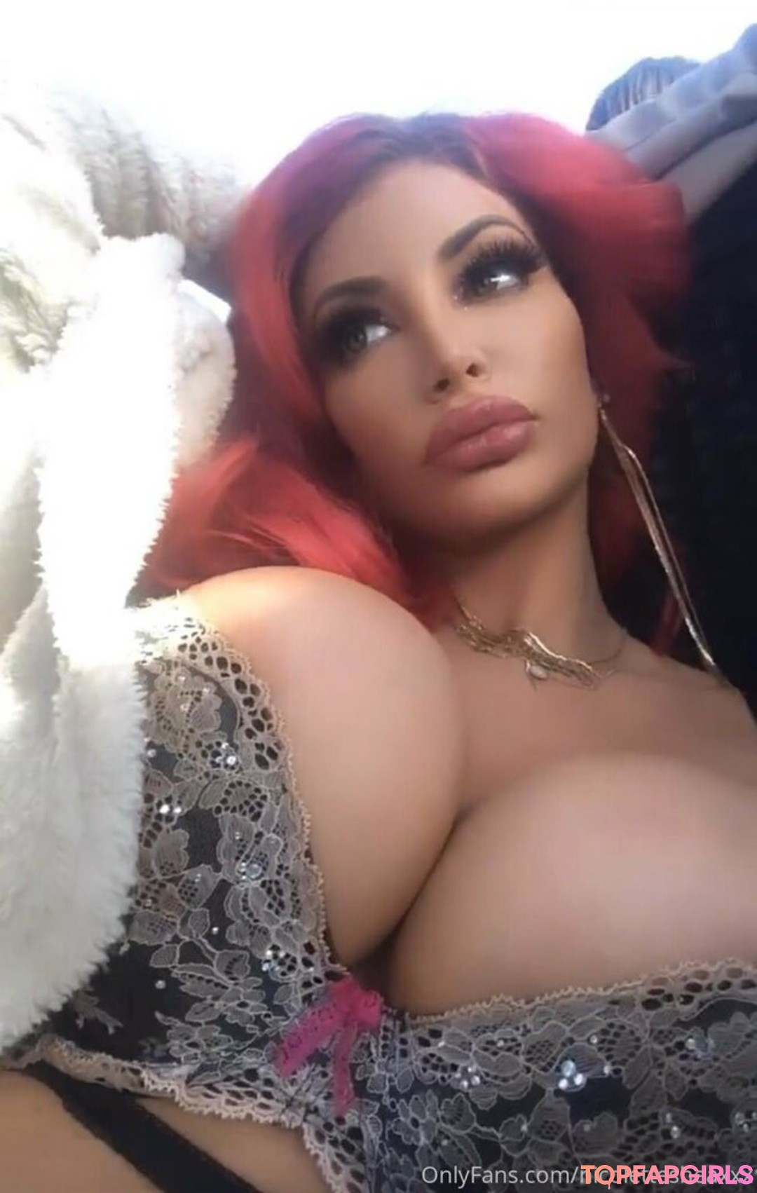 nicolettesheasquad sex star pic