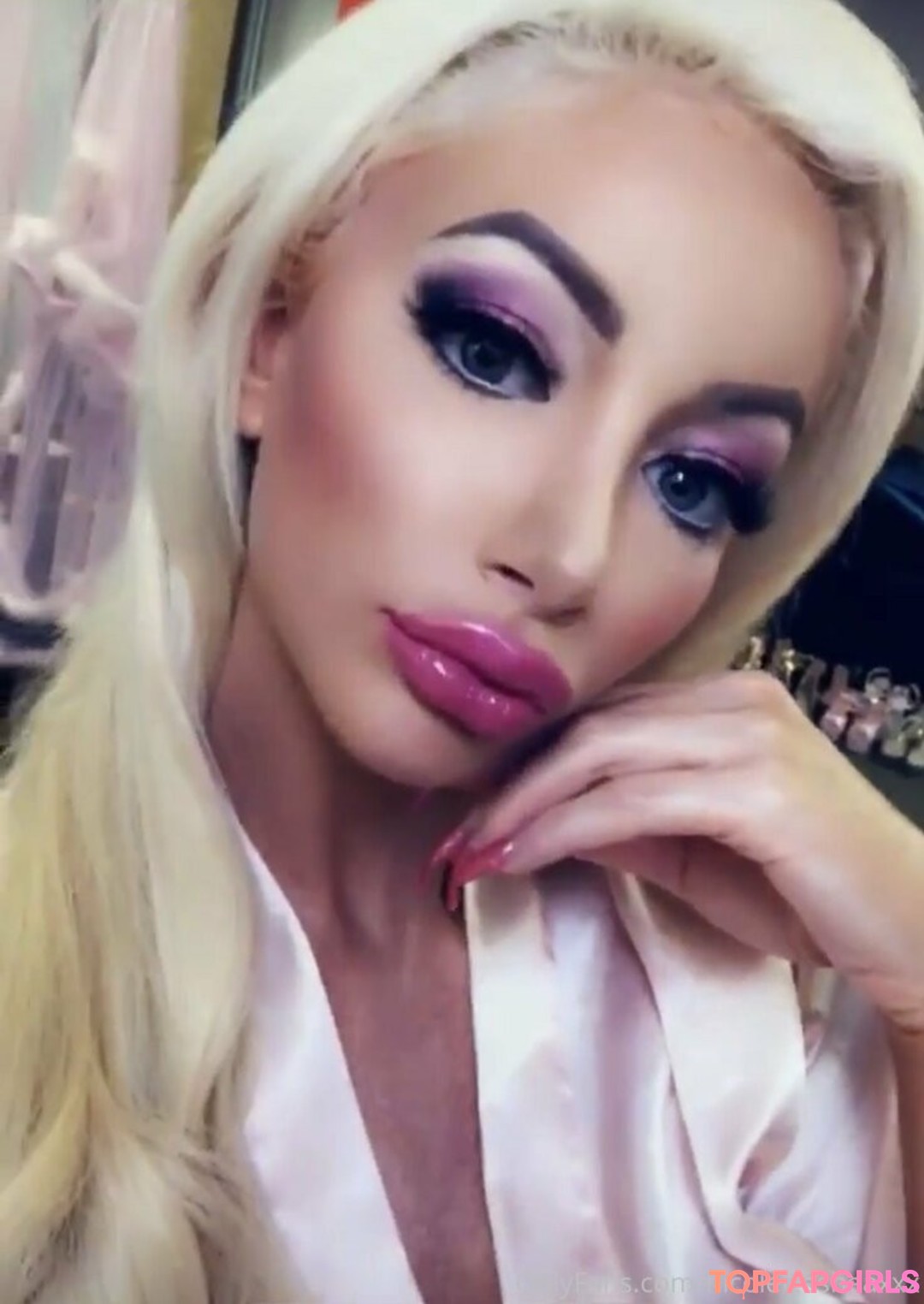nicolettesheasquad model xxx gallery