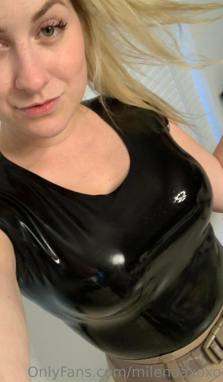 milenaaxoxo pornographic star pic