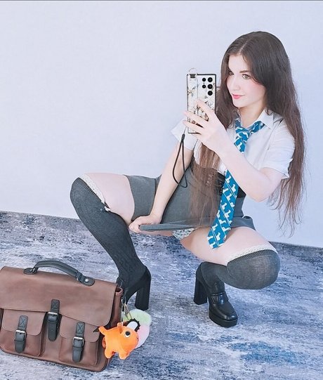 KittyKlaw ASMR high quality actress img