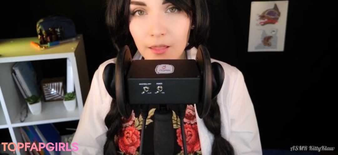 KittyKlaw ASMR model high quality images