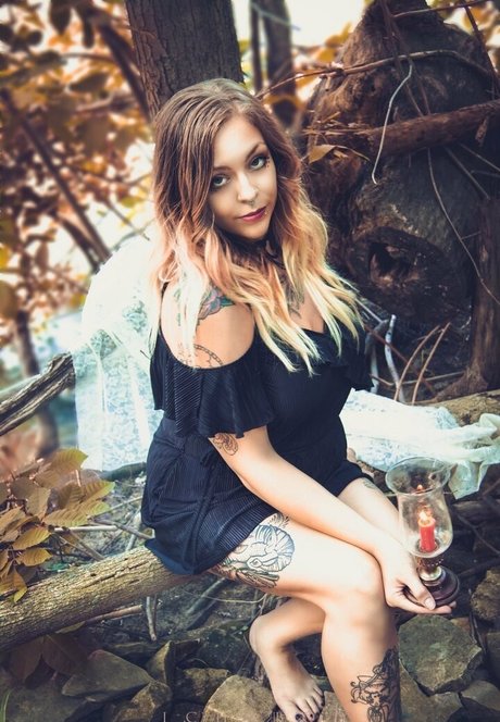 inkedshyvixen pornstar hd images