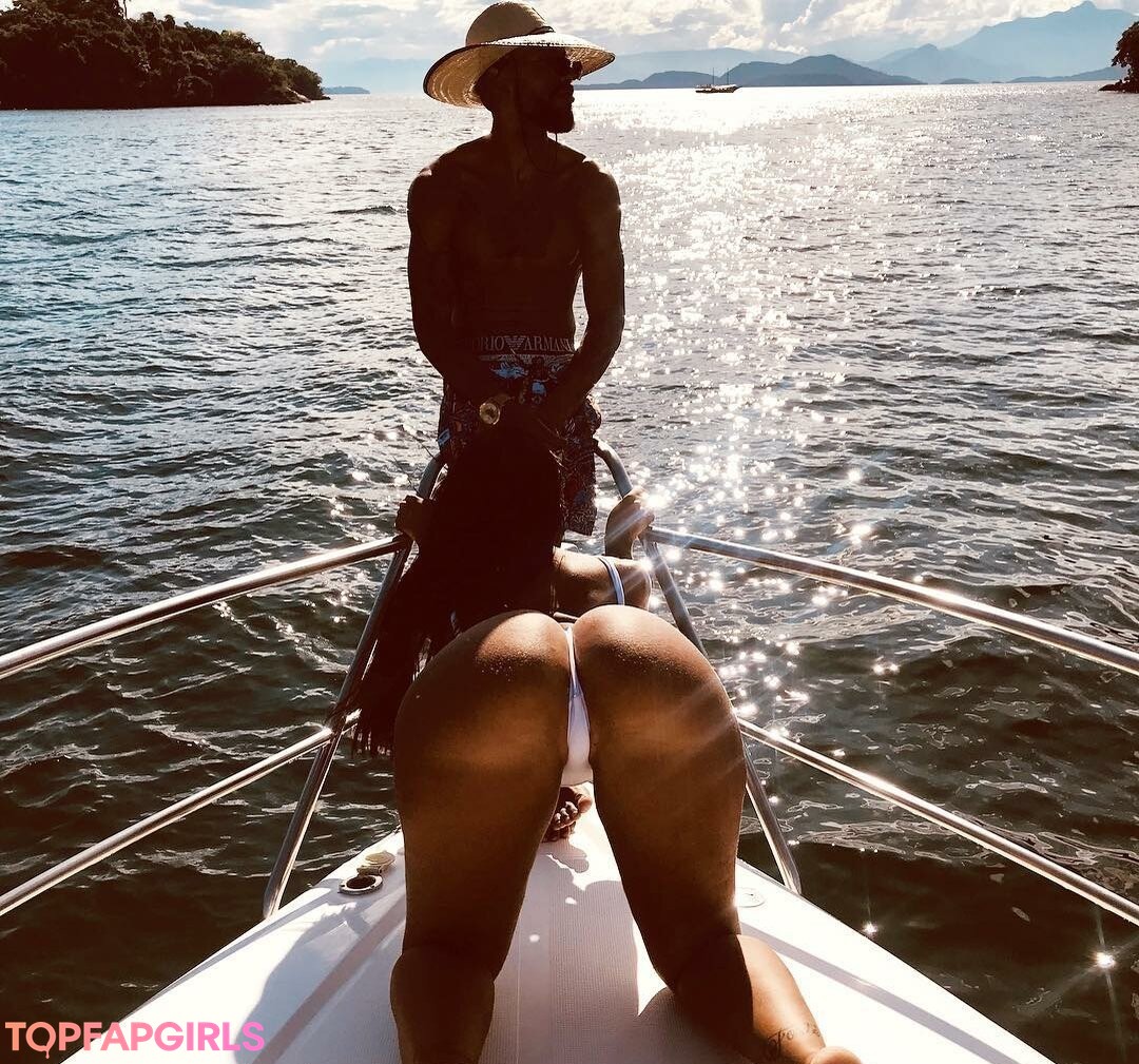 lesbian anal strapon onlyfans beautiful naked galleries