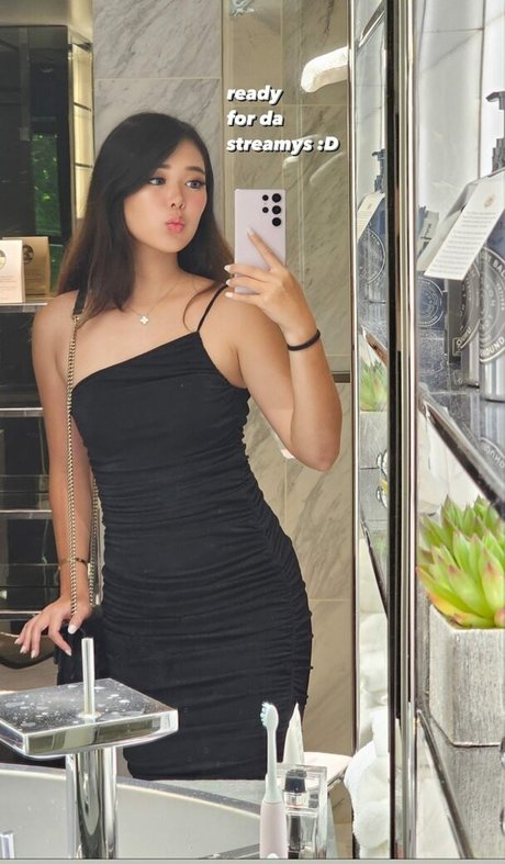 ExtraEmily hd model archive